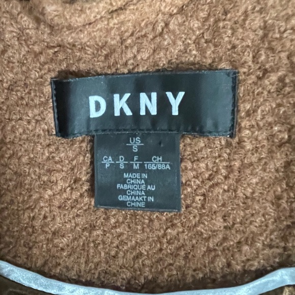 DKNY Looped Bouclé Wool-Blend Coat Size Small - Picture 9 of 13